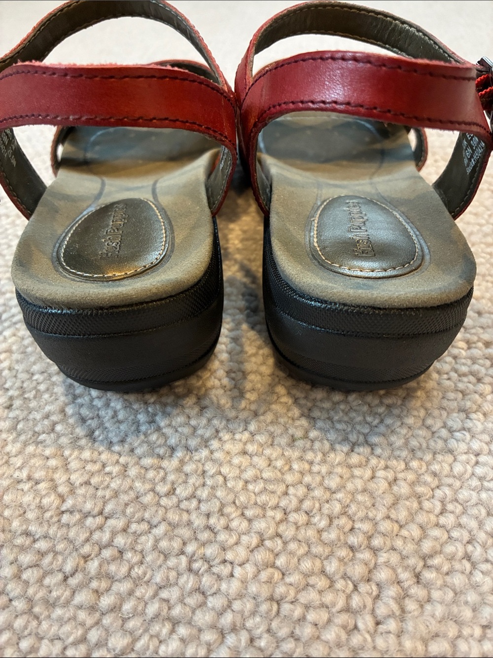 Hush Puppies Crisscross Sandals, Dark Red, Size 8, Excellent Condition - Picture 5 of 9